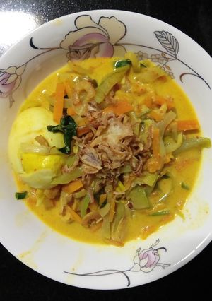 Foto resep Lodeh labuh siem+ telor n Tahu bumbu iris simpel