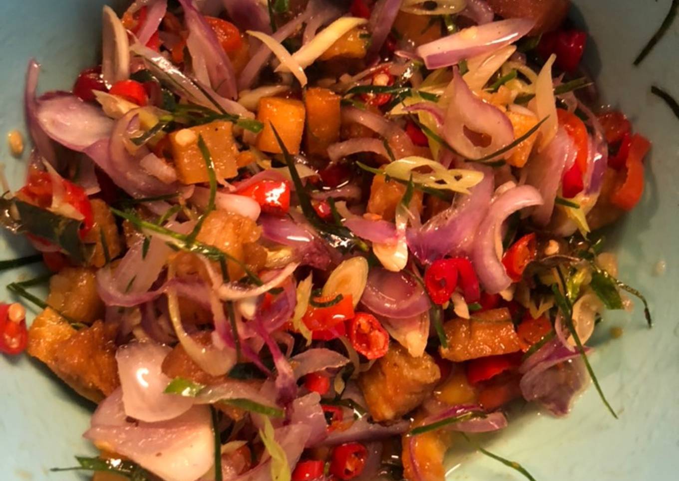 Ikan asin jambal roti sambal matah
