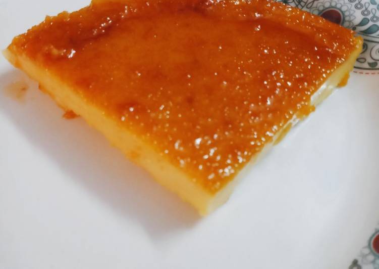 Instant eggless caramel custard