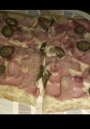 Una foto de Pizza de jalapeños