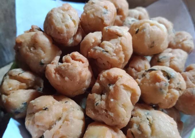 Cara Membuat Baso Garing (Terigu) Enak Terbaru