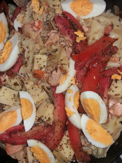 Una foto de Pasta tibia con salmón