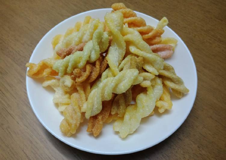 Recipe of Favorite Snack nui chiên