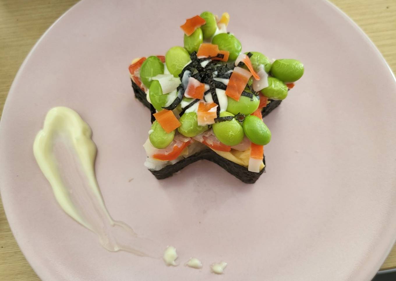 Sushi cake Bentuk Bintang (bekal anak)