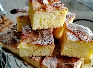 O poză a rețetei Prăjitură cu mere fără gluten.