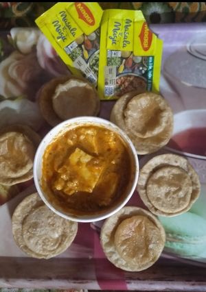 शाही पनीर (shahi paneer recipe in Hindi) रेसिपी मुख्य फोटो