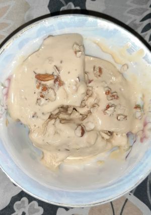 A picture of Mango - Ice cream.