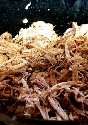 A picture of My Slow cooked Pulled Pork. 😍.