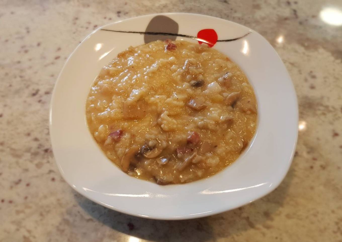 Risotto de hongos y panceta
