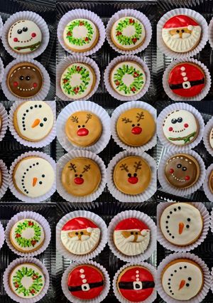 รูปของ ☃️❄️ Chritsmas Cookie Royal icing🌲❄️