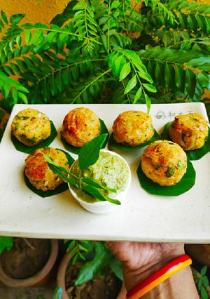 বেক্ড রাইস পটেটো মুঠিয়া(Baked rice potato muthiya recipe) রেসিপির প্রধান ছবি
