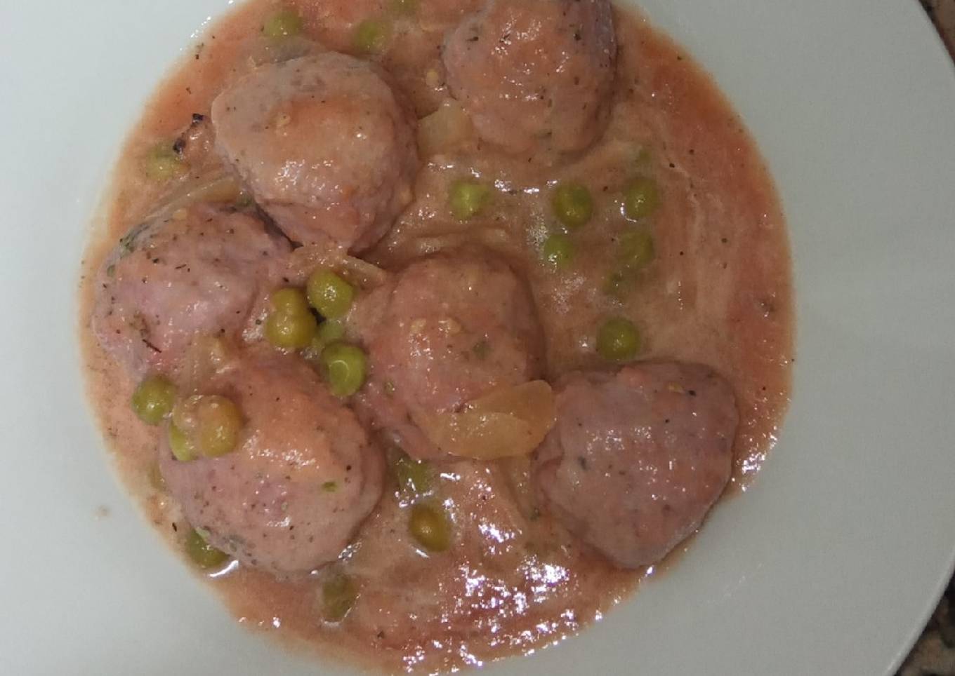 Albóndigas en salsa de tomate ligeras