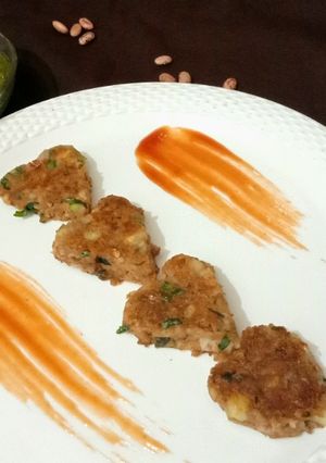 राजमा कटलेट (Rajma cutlet recipe in Hindi) रेसिपी मुख्य फोटो
