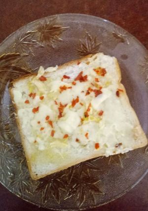 A picture of Garlic bread.