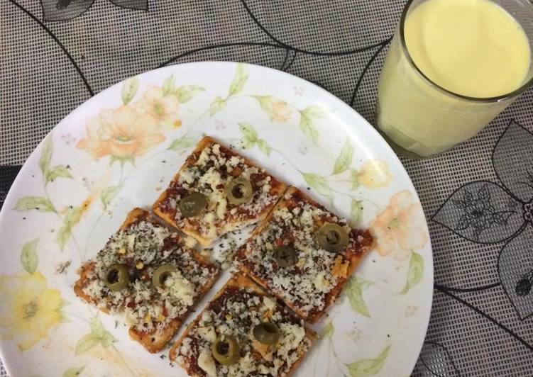 Recipe of Ultimate Pizza crackers