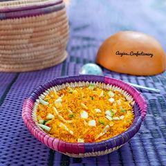 A picture of Danbun shinkafa with palm oil.