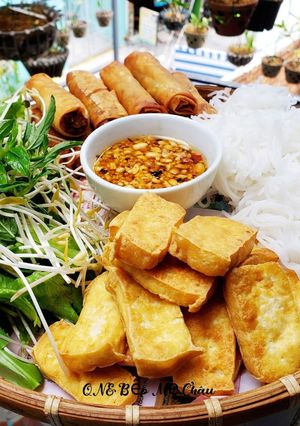 Hình của món Bún đậu hũ nước tương.