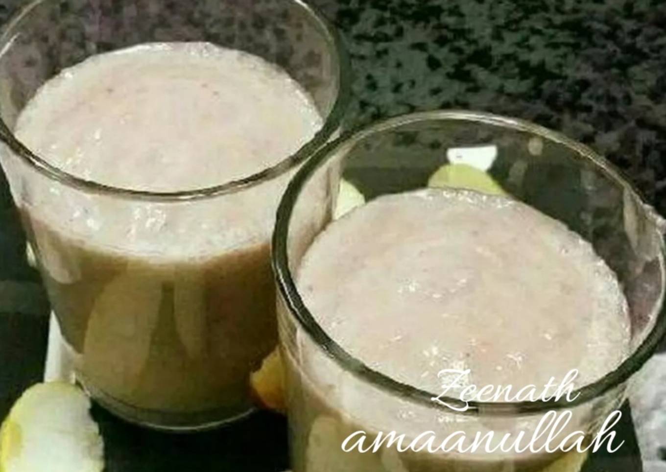 Green Apple and Chocolate Smoothie