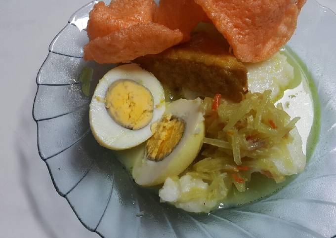 Resep Lontong Sayur Labu Siam Oleh Arini Mustikaningrum Cookpad