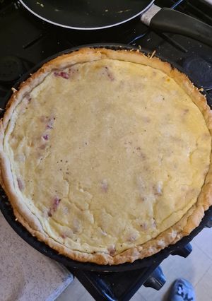 Une photo de Quiche Lorraine traditionnelle