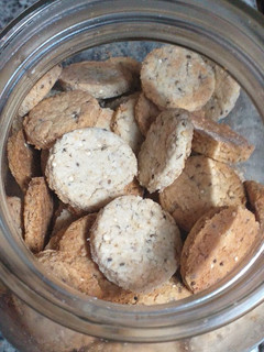 Una foto de Galletitas súper sanas de avena y sin azúcar 🍪👌😋