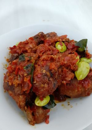 Foto resep Ayam Balado Petai