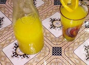 صورة لوصفة عصير مركز الحامض والليمون
