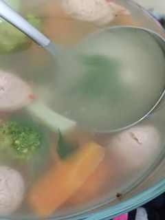 Foto resep Sup Sosis Segar