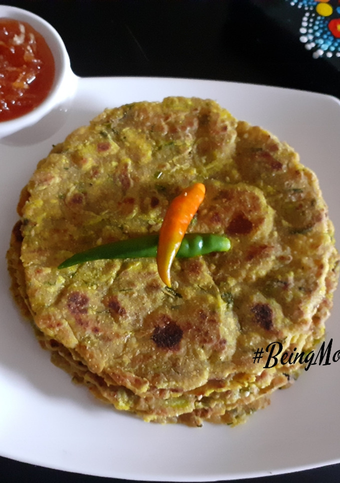 A picture of Multigrain Dudhi Thepla.