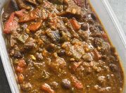 Una foto de frijoles de bote