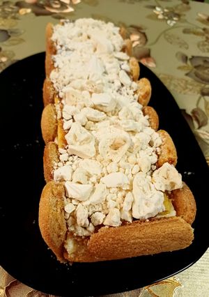 Una foto de Postre fácil con vainillas y durazno 🍑