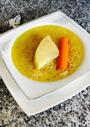 Különleges marhahúsleves recept fotója