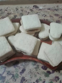 Una foto de Alfajores de maicena y dulce de leche
