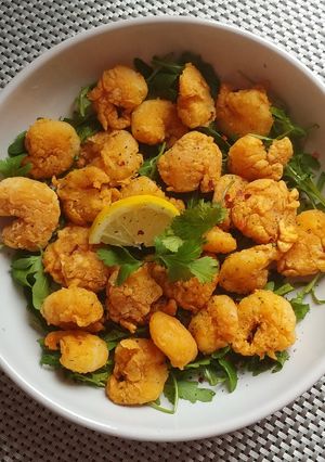 A picture of Fried king prawns.