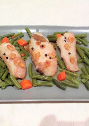 Foto principal de Bacalao fresco confitado con guarnición de verduras - diet