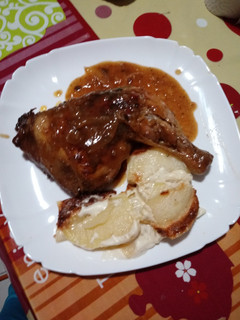 Una foto de Pollo adobado con especias para burritos en la cecofry 4d