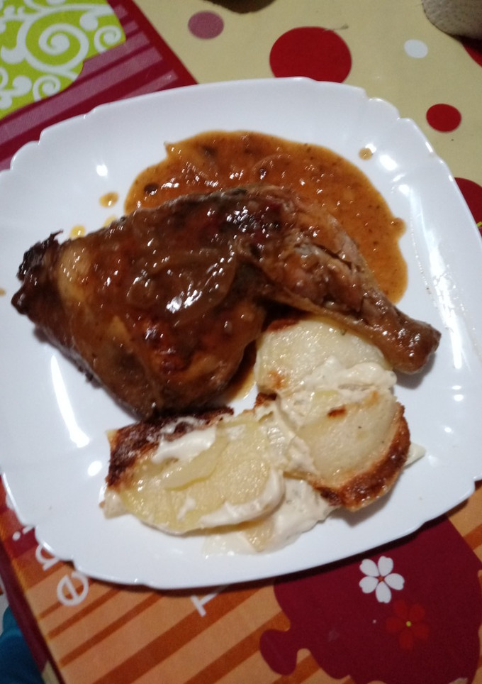 Una foto de Pollo adobado con especias para burritos en la cecofry 4d