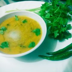 A picture of Special yellow daal tadka.