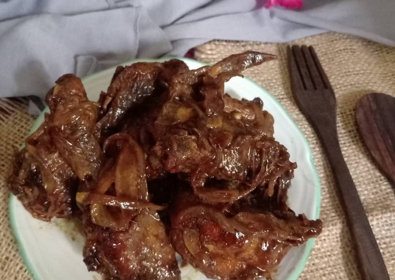 Ayam goreng saus mentega