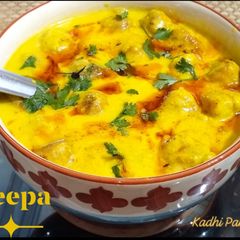 A picture of Panjabi Kadhi Pakora.
