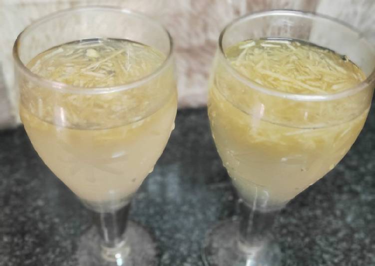 Simple Way to Prepare Homemade Lemon juice with apple