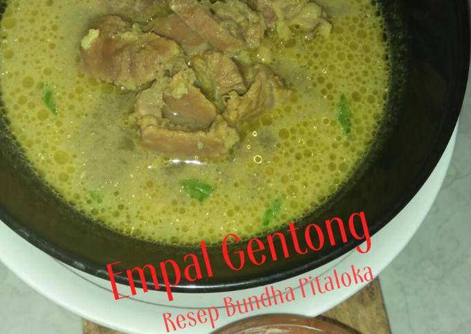 Langkah Mudah untuk Menyiapkan Empal Gentong yang Bisa Manjain Lidah