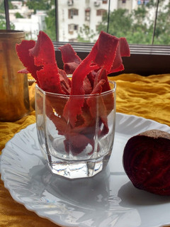 A picture of Beetroot Chips.