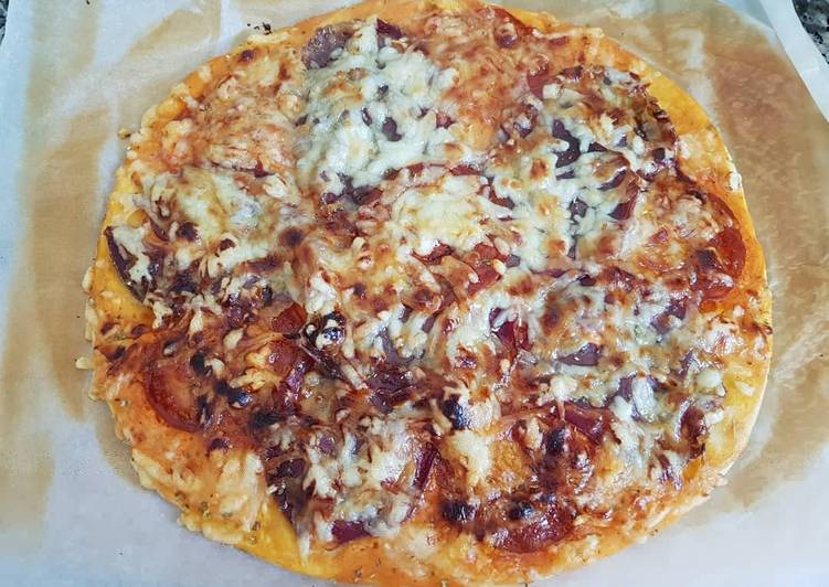 Comment Servir Pizza coppa/chorizo/miel