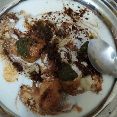 Dahi vada A picture of Dahi vada.