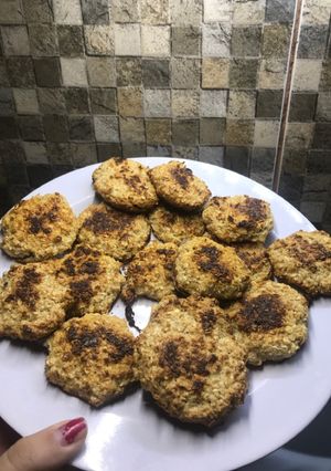 Una foto de Galletitas de avena, coco, limón y miel
