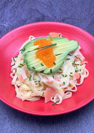 Une photo de Fettuccini au saumon fumé et avocat