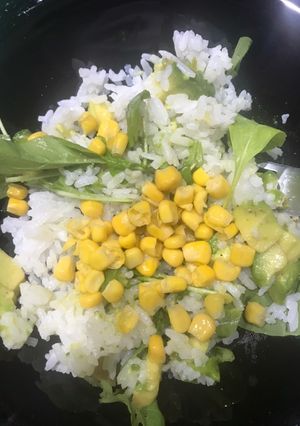 Una foto de Ensalada con arroz distinta