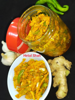 अदरक का आचार (Adrak ka achar recipe in Hindi) रेसिपी मुख्य फोटो