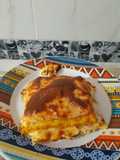 Sándwich de verdura con jamón y queso